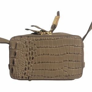 G.I.L.I embossed leather mini crossbody convertible clutch bag